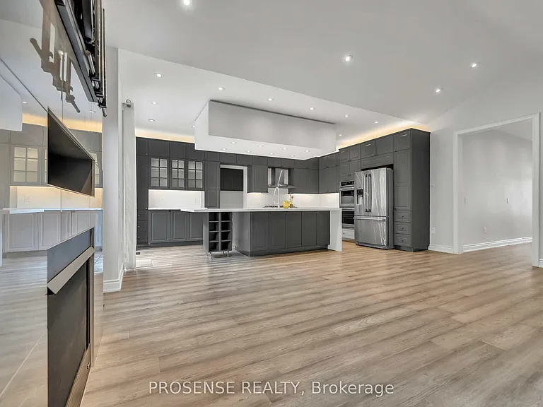 113 Johnson Dr — Photo 11