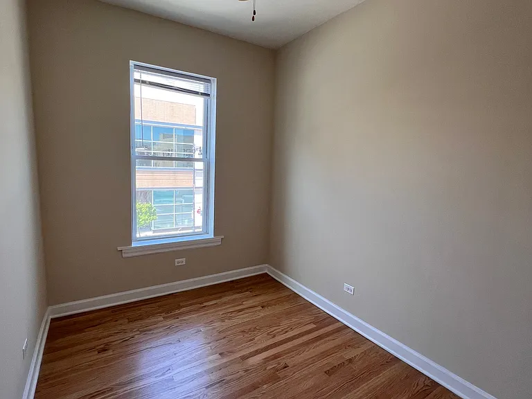 4449 N Broadway St #3 — Photo 16
