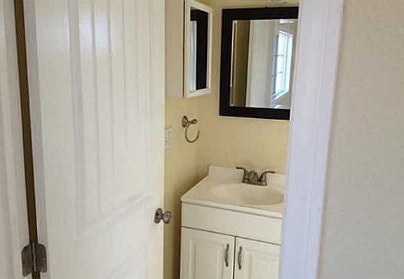 5th image of 4157 Franklin Ave