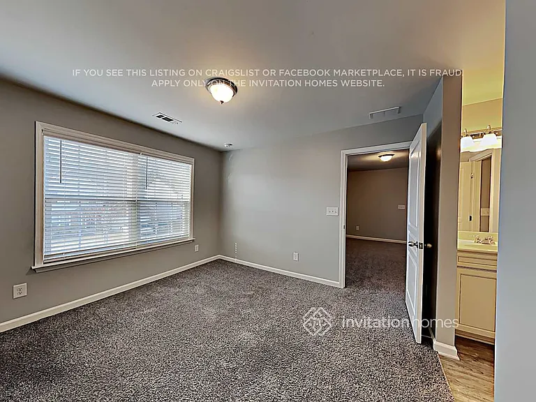 667 Lorimore Pass — Photo 16