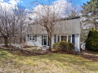 40 Westview Rd, Worcester, MA 01602