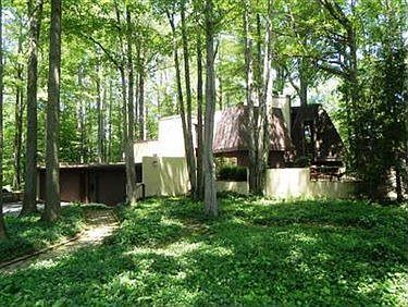 1st image of 27080 Sleepy Hollow Dr