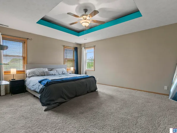 5408 N 15th St, Lincoln, NE 68521