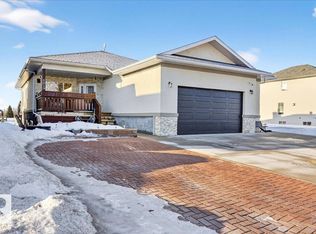 5019 48th Ave, Chipman, AB T0B0W0