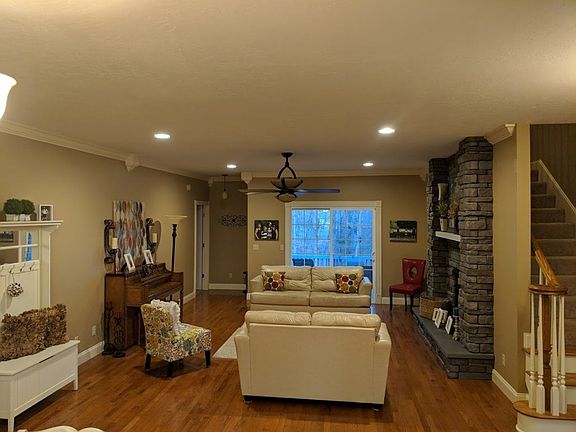 5th image of 96 Bradys Bluff Dr