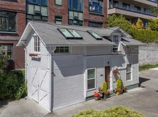 22 W Highland Dr #6, Seattle, WA 98119