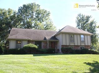 9419 W 112th St, Overland Park, KS 66210