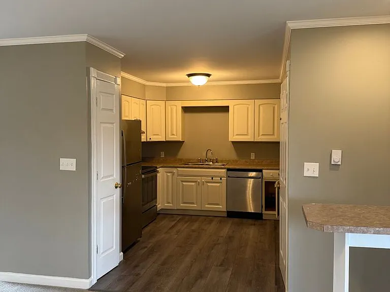 39 Riley Ave — Photo 15
