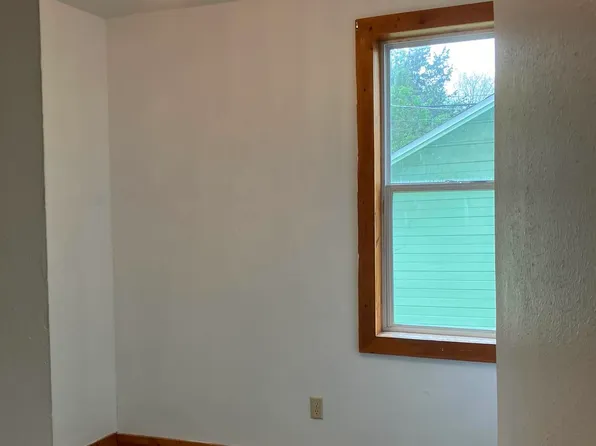 1651 Liberty St #1, La Crosse, WI 54603