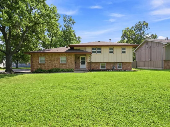 601 S Webster St, Junction City, KS 66441
