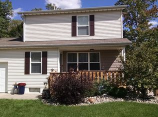 5725 Piper Ave, Lansing, MI 48911