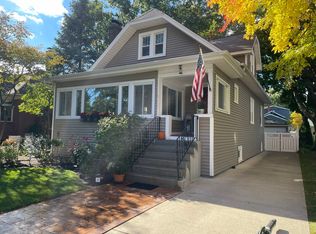 66 Dover Ave, La Grange, IL 60525