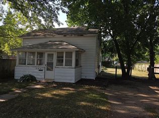 415 W Apple St, Hastings, MI 49058