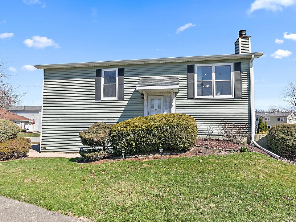 1st image of 2154 W College Dr