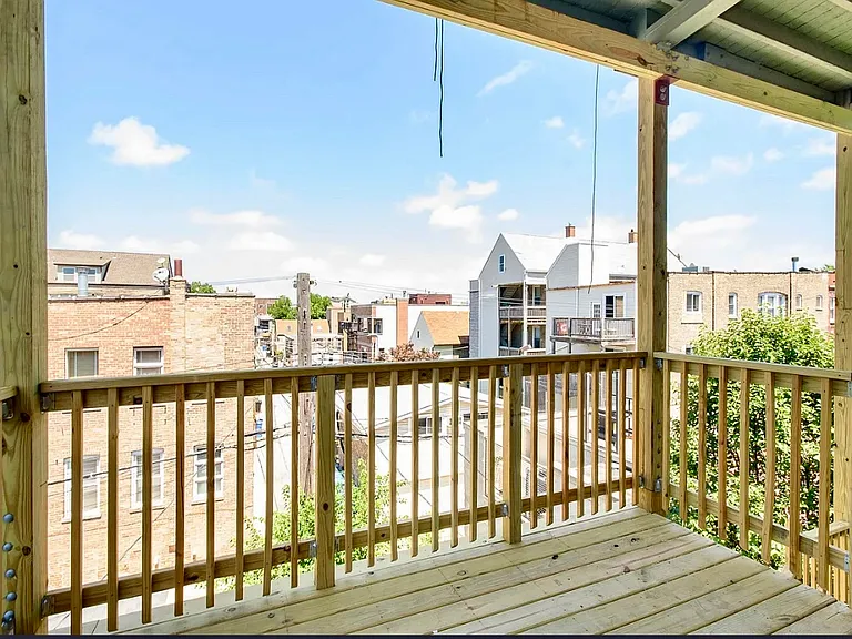 1812 W Cortland St #1R — Photo 6