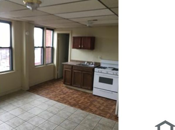 18 Otis Ave #2