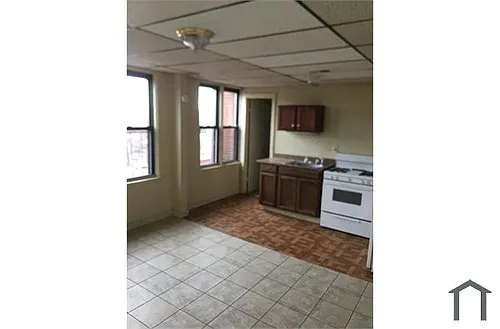 18 Otis Ave #2 Photo 1