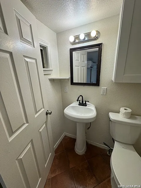 1 bed, 1.0 bath, 400 sqft, $825 — Photo 4