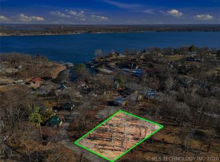 E 248th Ln, Grove, OK 74344