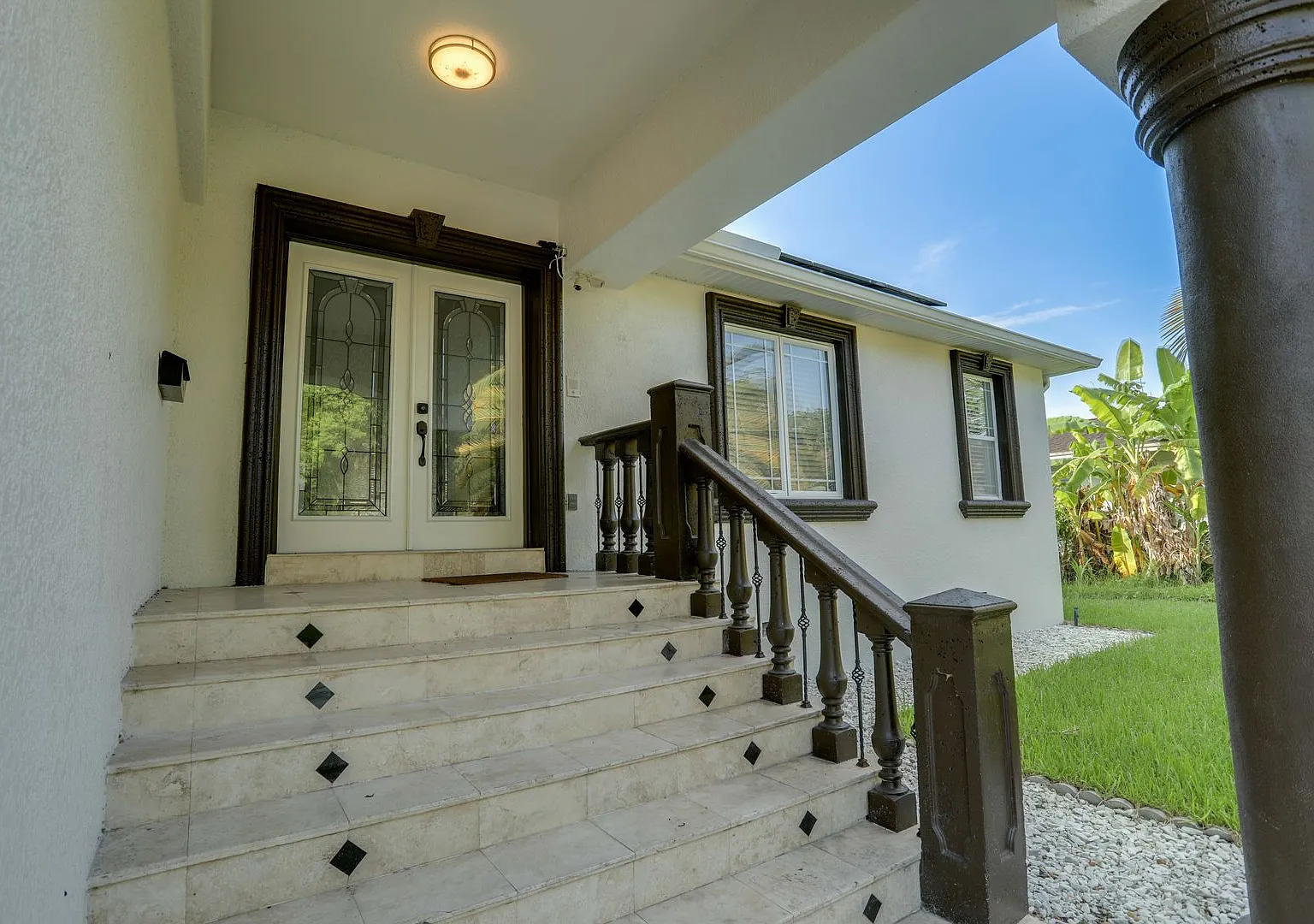 633 Spring Oaks Blvd. — Photo 3