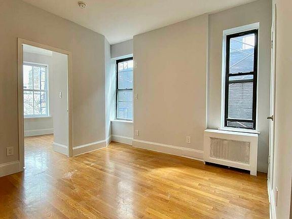 2nd image of 325 Bleecker St APT 19