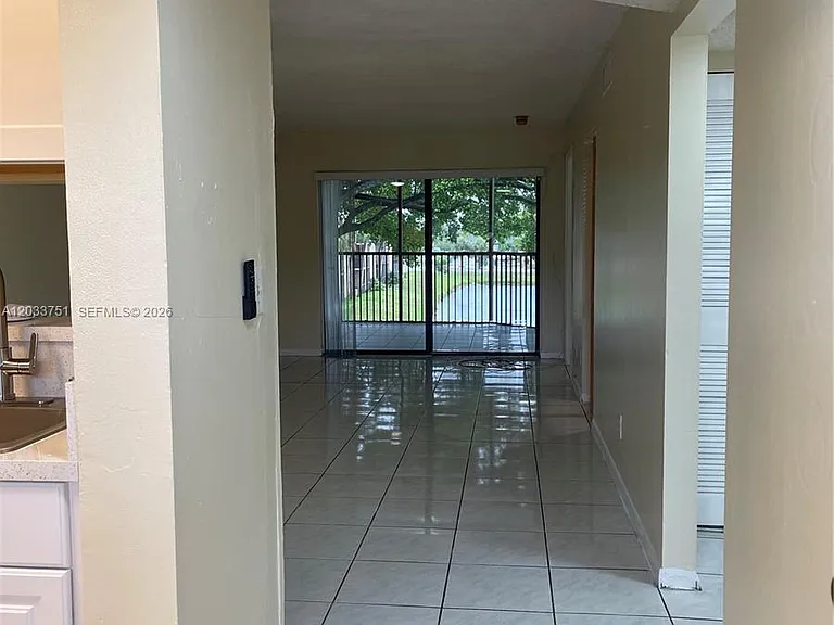 3252 Foxcroft Rd #307 — Photo 3