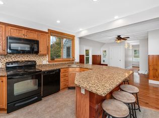 20 Brook St, Manchester, MA 01944