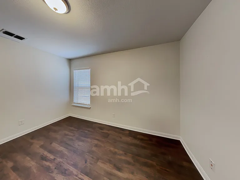 7913 Oxbow Way — Photo 15