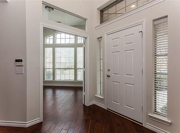 4th image of 7905 Owl Creek Ln