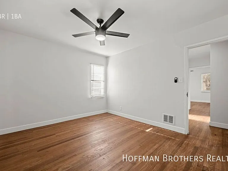 4320 Santa Rosalia Dr #A — Photo 8