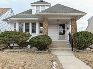 3708 S 15th Pl, Milwaukee, WI 53221
