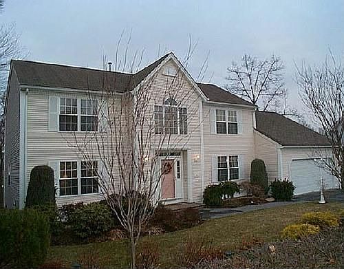 1st image of 6 Kathleen Ct