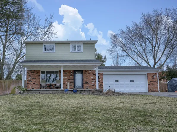 486 Dunleavy Dr, Highland, MI 48356