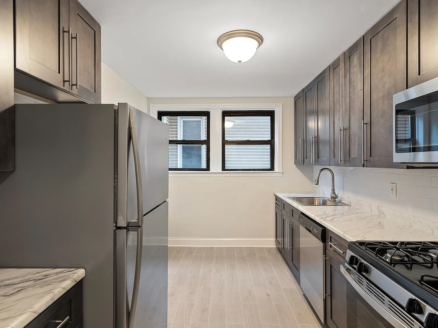 125-133 Kearny Ave Apartments — Photo 1