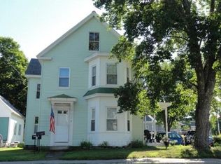 12 Cottage St, Milford, NH 03055