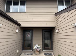 Seawall, Racine, WI 53403