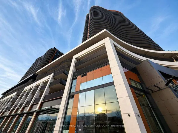 18 Esther Shiner Blvd, Toronto, ON