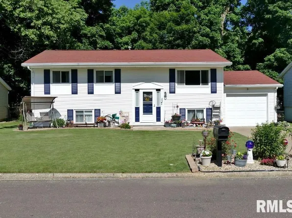 205 Gem St, East Peoria, IL 61611
