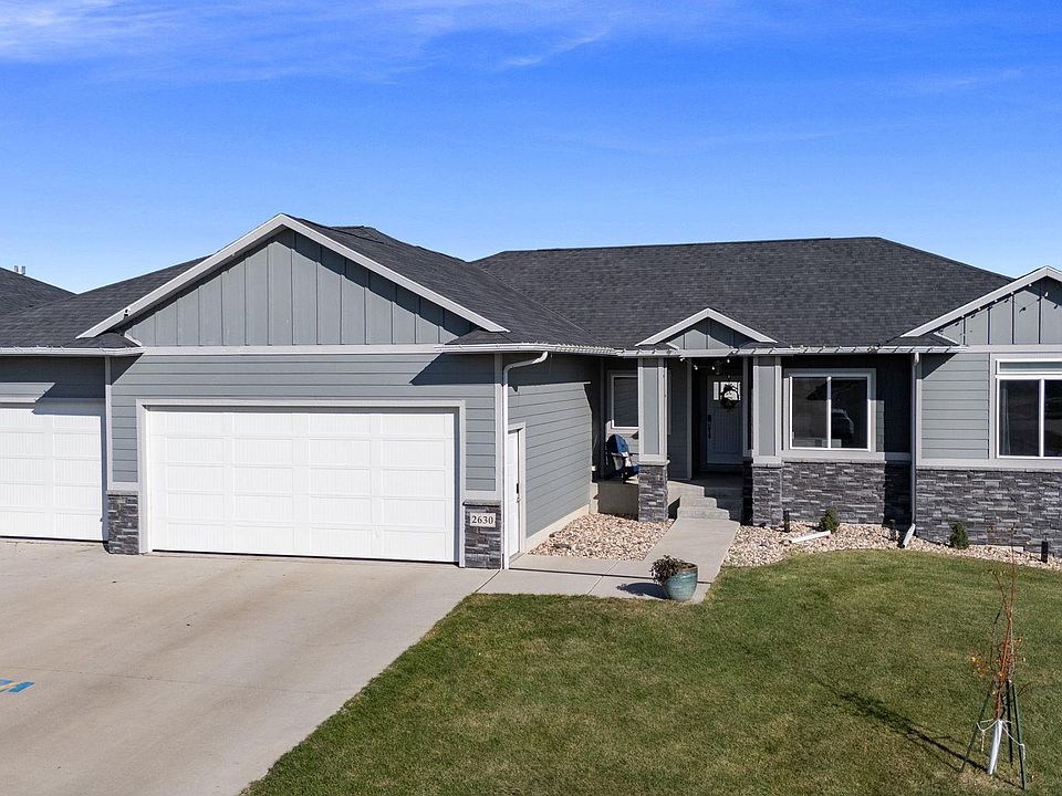1st image of 2630 N Lammers Ct