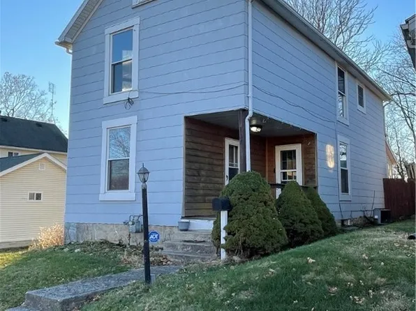 137 N Stanley St, Bellefontaine, OH 43311