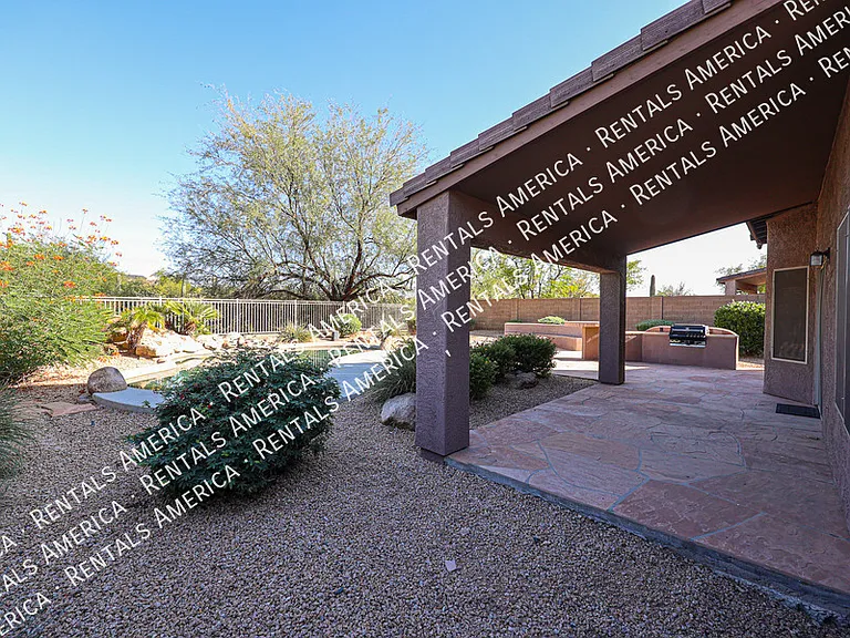 33251 N Symer Dr — Photo 35