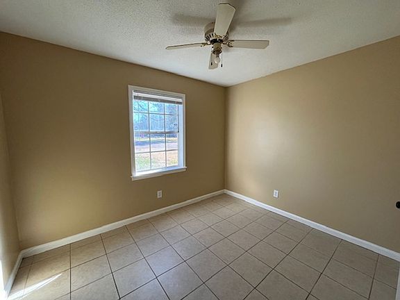 5th image of 8131 Jamesbrook Dr