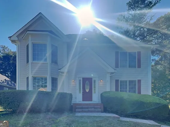 11195 Surrey Park Trl, Johns Creek, GA 30097