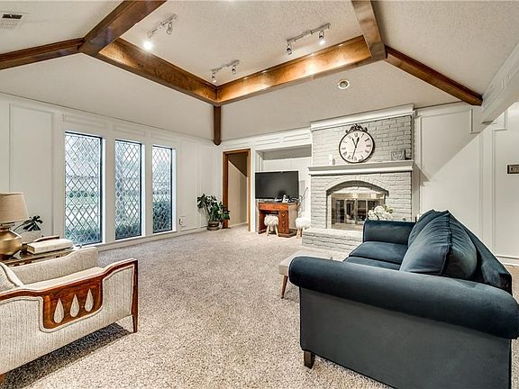 4th image of 2200 Belvedere