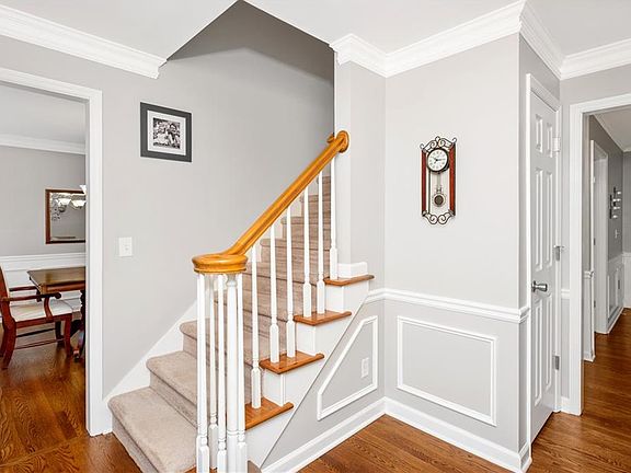 4th image of 4812 Thornwood Dr NW