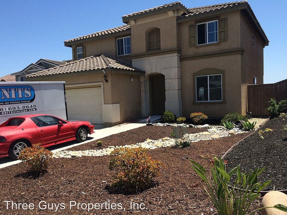 1st image of 229 Petunia Ct