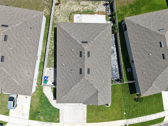 3rd image of 11370 Amber Ridge Dr