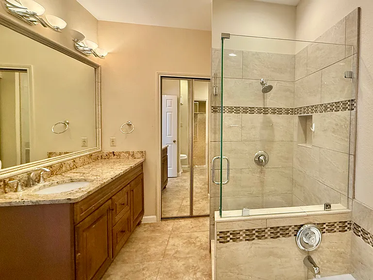 11839 Parliament St #1422 — Photo 15