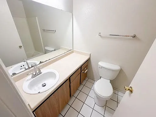 Parkview Apartments — Photo 13