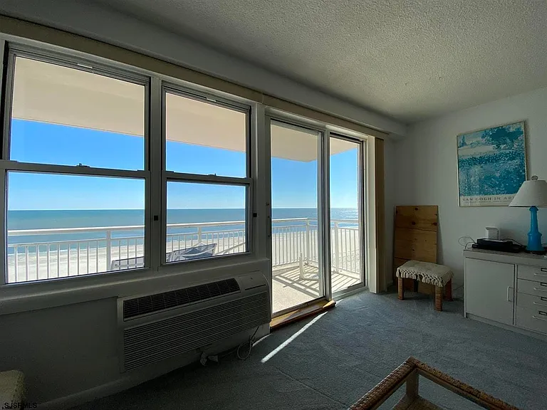 9400 Atlantic Ave #913 — Photo 9